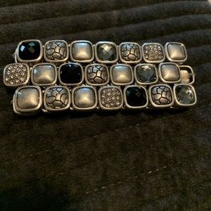 Chico’s sparkle and stretchy bracelet